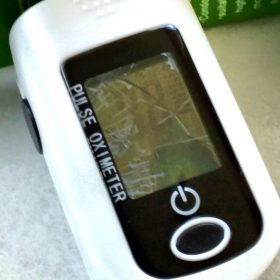 Pulse Oximeter Fingertip - Saturation Oxygen Monitor Fingertip - Heart Rate Monitor Without Battery photo review