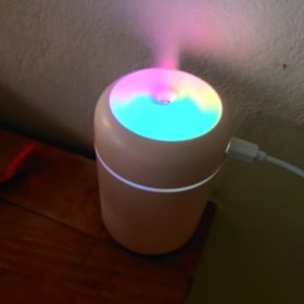 H2O USB Air Humidifier and Fragrance Diffuser photo review