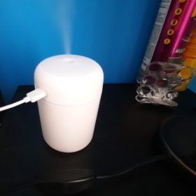 H2O USB Air Humidifier and Fragrance Diffuser photo review