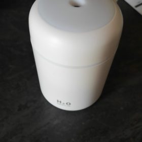 H2O USB Air Humidifier and Fragrance Diffuser photo review