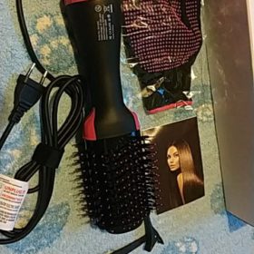 One Step Hair Dryer Hot Air Brush And Volumizer Hot Air Brush photo review