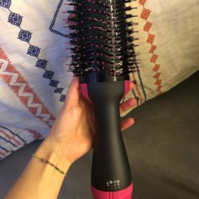 One Step Hair Dryer Hot Air Brush And Volumizer Hot Air Brush photo review