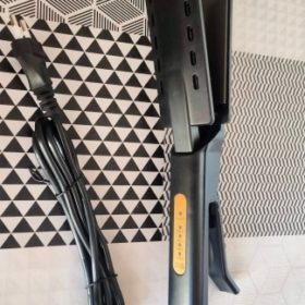 Flat Irons & Hair Straighteners: Professional Plus Hair Straightener photo review