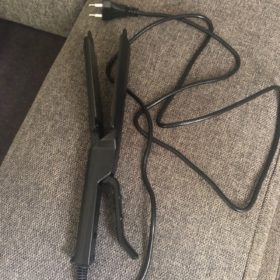 Flat Irons & Hair Straighteners: Professional Plus Hair Straightener photo review