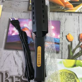 Flat Irons & Hair Straighteners: Professional Plus Hair Straightener photo review