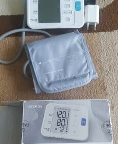 Digital Blood Pressure Monitor Upper Arm Cuff Automatic Home BP Sphygmomanometers photo review