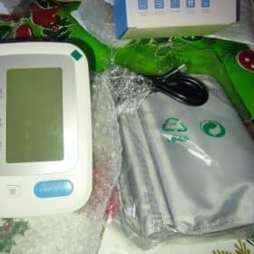 Digital Blood Pressure Monitor Upper Arm Cuff Automatic Home BP Sphygmomanometers photo review