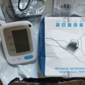 Digital Blood Pressure Monitor Upper Arm Cuff Automatic Home BP Sphygmomanometers photo review